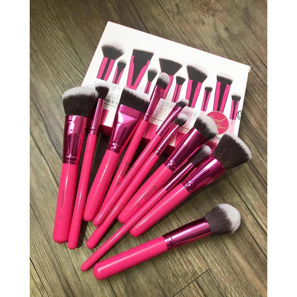 BH Cosmetics - Sculpt And Blend Fan Faves 10/Piece Brush Set