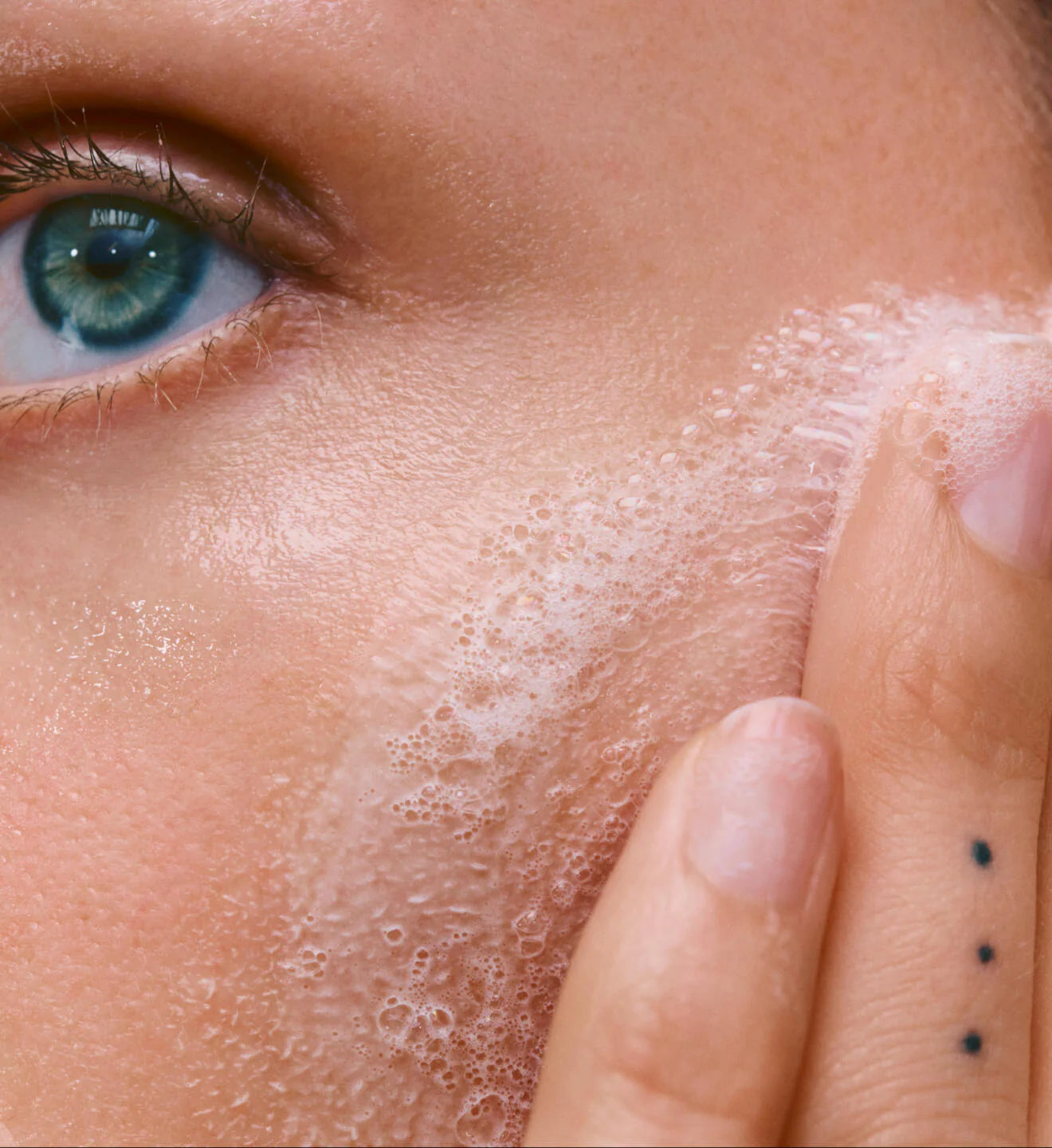 RHODE Pineapple Refresh PGA Daily Cleanser 150ml