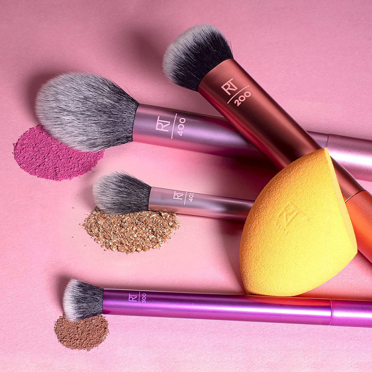 Real Techniques Everyday Essentials Makeup Brush Set With Single Sponge
