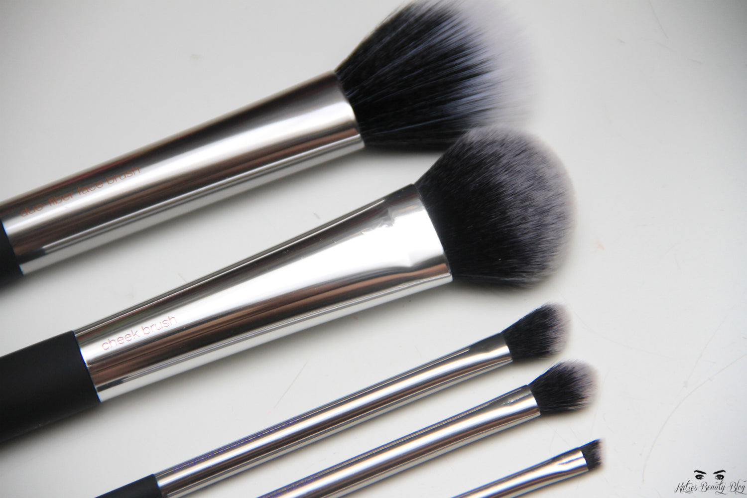Real Techniques Nic's Picks Limited Edition Design 5/Pcs Makeup Brushes Set